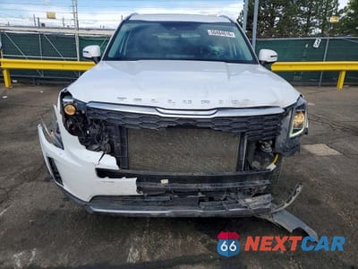 Piąte zdjęcie samochodu w środku: 2022 KIA TELLURIDE S VIN:5XYP6DHC7NG285803 - miniatura