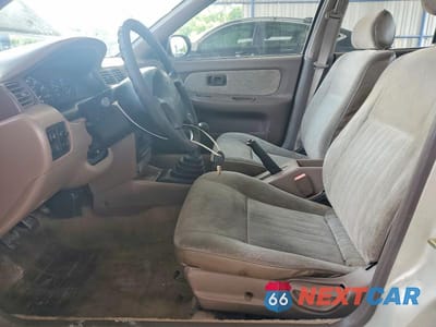 Zdjęcie 7 z 12 samochodu: 1997 NISSAN SENTRA BASE VIN:3N1AB41D7VL034425 - miniatura