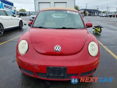 Piąte zdjęcie samochodu w środku: 2008 VOLKSWAGEN NEW BEETLE VIN:3VWRF31Y08M400058 - miniatura