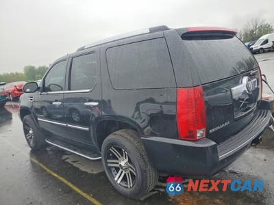 Drugie zdjęcie samochodu z przodu: 2007 CADILLAC ESCALADE LUXURY VIN:1GYFK63837R179658 - miniatura