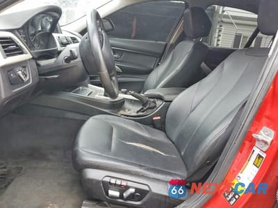 Zdjęcie 7 z 11 samochodu: 2016 BMW 320 XI VIN:WBA8E5G51GNU19889 - miniatura