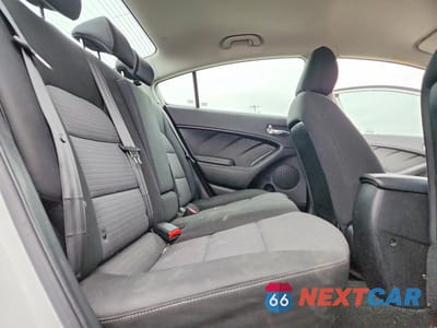Zdjęcie 10 z 12 samochodu: 2014 KIA FORTE LX VIN:KNAFX4A67E5063670 - miniatura