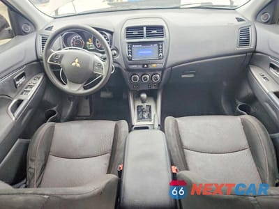 Zdjęcie 8 z 13 samochodu: 2018 MITSUBISHI OUTLANDER SPORT ES VIN:JA4AP3AU1JZ008683 - miniatura