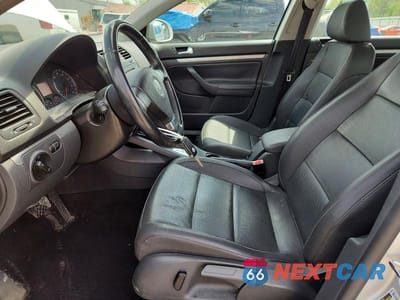 Zdjęcie 7 z 12 samochodu: 2008 VOLKSWAGEN JETTA SE VIN:3VWRZ71K18M059327 - miniatura