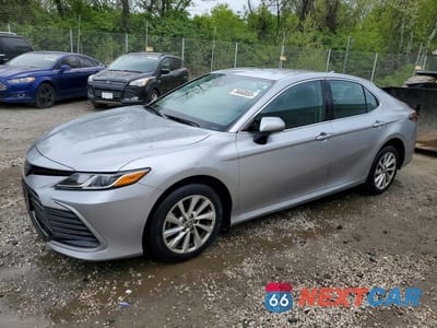 2023 TOYOTA CAMRY LE 4T1R11AK5PU747666 - główne zdjęcie licytacji z USA - miniatura