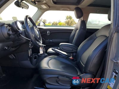 Zdjęcie 7 z 12 samochodu: 2014 MINI COOPER VIN:WMWXM5C57ET933694 - miniatura
