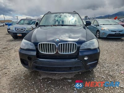 Piąte zdjęcie samochodu w środku: 2012 BMW X5 XDRIVE35D VIN:5UXZW0C58CL673861 - miniatura