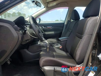 Zdjęcie 7 z 13 samochodu: 2017 NISSAN ROGUE S VIN:5N1AT2MT6HC743098 - miniatura