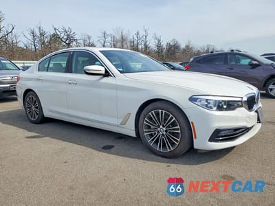 Czwarte zdjęcie samochodu z boku: 2017 BMW 530 XI VIN:WBAJA7C35HG904815 - miniatura