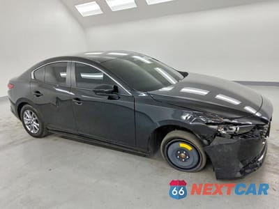 Czwarte zdjęcie samochodu z boku: 2025 MAZDA 3 VIN:JM1BPAAM7S1774478 - miniatura