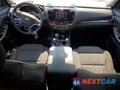 Zdjęcie 8 z 12 samochodu: 2021 CHEVROLET TRAVERSE LT VIN:1GNEVGKW2MJ132122 - miniatura