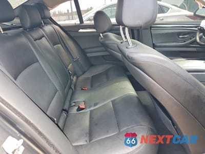 Zdjęcie 10 z 12 samochodu: 2016 BMW 528 XI VIN:WBA5A7C56GG643132 - miniatura