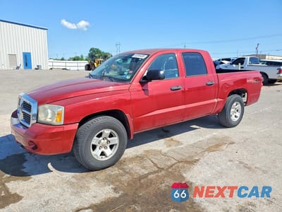 2006 DODGE DAKOTA QUAD SLT 1D7HW48N96S714821 - główne zdjęcie licytacji z USA - miniatura