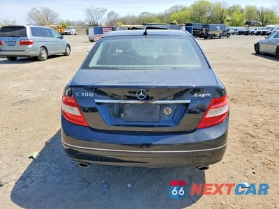 Zdjęcie 6 z 12 samochodu: 2010 MERCEDES-BENZ C 300 4MATIC VIN:WDDGF8BB3AF470408 - miniatura