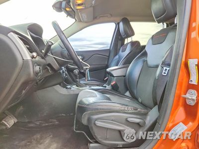 Zdjęcie 7 z 13 samochodu: 2015 JEEP CHEROKEE VIN:1C4PJMBB0FW599067 - miniatura