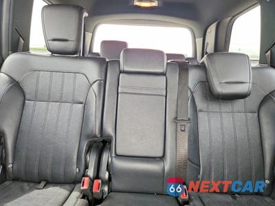 Zdjęcie 10 z 13 samochodu: 2017 MERCEDES-BENZ GLS 450 4MATIC VIN:4JGDF6EE8HA905188 - miniatura