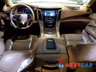 Zdjęcie 8 z 13 samochodu: 2016 CADILLAC ESCALADE ESV PLATINUM VIN:1GYS4KKJ4GR393970 - miniatura