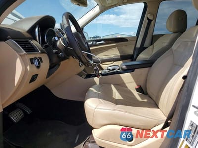 Zdjęcie 7 z 13 samochodu: 2019 MERCEDES-BENZ GLE 400 4MATIC VIN:4JGDA5GB7KB212478 - miniatura