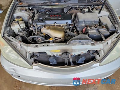 Zdjęcie 11 z 12 samochodu: 2004 TOYOTA CAMRY LE VIN:4T1BE32K84U900505 - miniatura