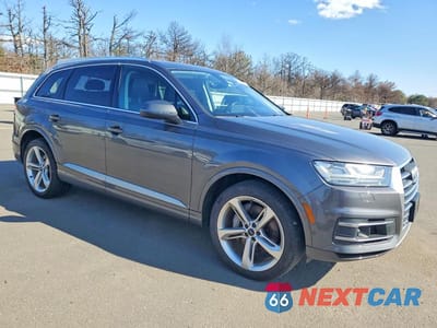 Czwarte zdjęcie samochodu z boku: 2019 AUDI Q7 PRESTIGE VIN:WA1VAAF72KD020396 - miniatura