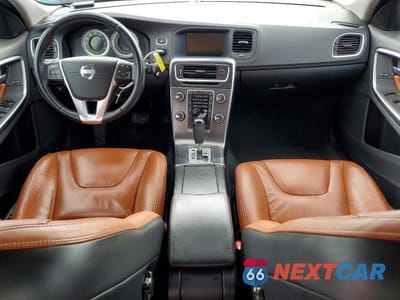 Zdjęcie 8 z 11 samochodu: 2012 VOLVO S60 T5 VIN:YV1622FS6C2022404 - miniatura