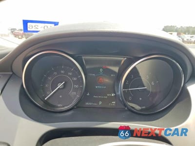 Zdjęcie 9 z 12 samochodu: 2019 JAGUAR E-PACE VIN:SADFK2FX5K1Z64549 - miniatura