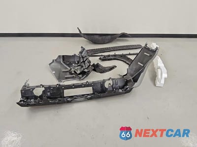 Zdjęcie 13 z 13 samochodu: 2026 TOYOTA 4RUNNER SR5 VIN:JTEVA5BR7T5094800 - miniatura