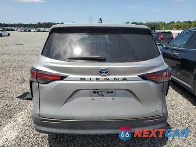 Zdjęcie 6 z 13 samochodu: 2021 TOYOTA SIENNA LE VIN:5TDKRKEC2MS033050 - miniatura