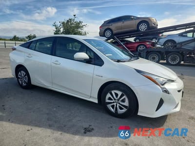 Czwarte zdjęcie samochodu z boku: 2017 TOYOTA PRIUS TWO VIN:JTDKBRFU7H3040412 - miniatura