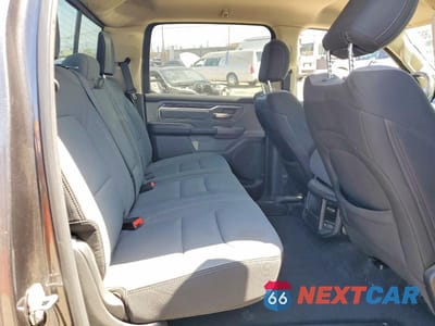 Zdjęcie 10 z 13 samochodu: 2019 RAM 1500 BIG HORN VIN:1C6RREFG4KN813546 - miniatura