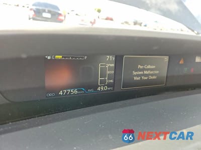 Zdjęcie 9 z 12 samochodu: 2019 TOYOTA PRIUS XLE VIN:JTDKARFU3K3089388 - miniatura