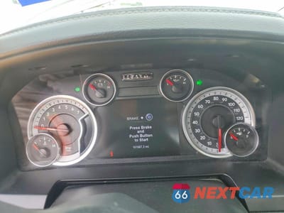 Zdjęcie 9 z 12 samochodu: 2015 RAM 1500 LARAMIE VIN:1C6RR7NT1FS733994 - miniatura