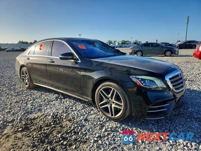 Czwarte zdjęcie samochodu z boku: 2018 MERCEDES-BENZ S 560 VIN:WDDUG8DB0JA385648 - miniatura