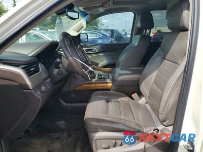 Zdjęcie 7 z 12 samochodu: 2015 GMC YUKON DENALI VIN:1GKS1CKJ1FR524683 - miniatura