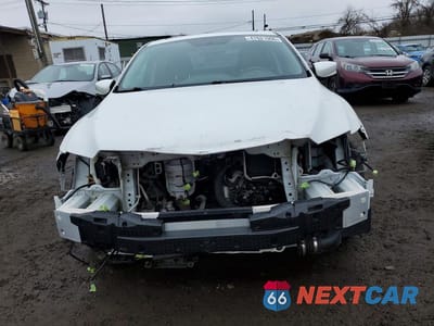 Piąte zdjęcie samochodu w środku: 2016 ACURA ILX BASE WATCH PLUS VIN:19UDE2F37GA024687 - miniatura