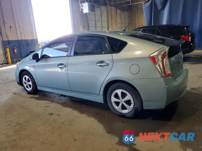 Drugie zdjęcie samochodu z przodu: 2015 TOYOTA PRIUS TWO VIN:JTDKN3DU3F1927974 - miniatura