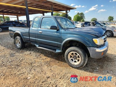 Czwarte zdjęcie samochodu z boku: 1998 TOYOTA TACOMA BASE VIN:4TAWM72N8WZ147344 - miniatura