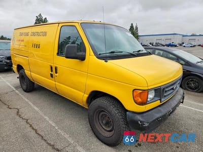 Czwarte zdjęcie samochodu z boku: 2007 FORD ECONOLINE E250 VAN VIN:1FTNE24W07DB03892 - miniatura