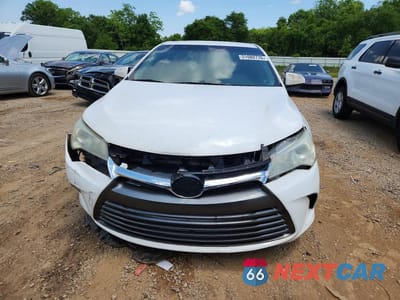 Piąte zdjęcie samochodu w środku: 2016 TOYOTA CAMRY HYBRID LE VIN:4T1BD1FK5GU198861 - miniatura
