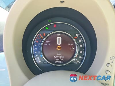 Zdjęcie 9 z 13 samochodu: 2017 FIAT 500 LOUNGE VIN:3C3CFFER3HT694370 - miniatura
