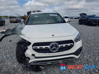 Piąte zdjęcie samochodu w środku: 2021 MERCEDES-BENZ GLA 250 VIN:W1N4N4GB7MJ131839 - miniatura
