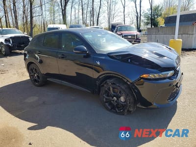 Czwarte zdjęcie samochodu z boku: 2024 DODGE HORNET R VIN:ZACPDFCW7R3A30472 - miniatura