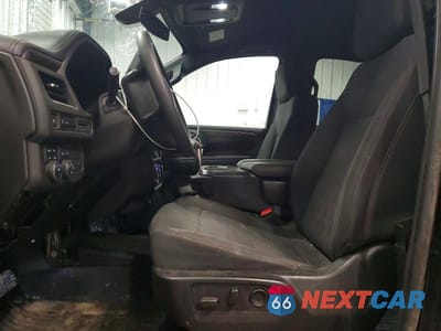 Zdjęcie 7 z 14 samochodu: 2023 CHEVROLET TAHOE K1500 VIN:1GNSKLED4PR297691 - miniatura