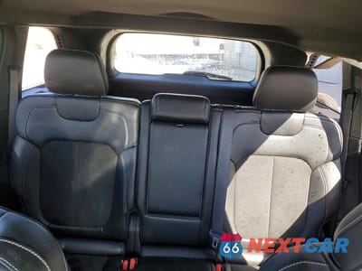 Zdjęcie 10 z 14 samochodu: 2025 JEEP GRAND CHEROKEE LAREDO VIN:1C4RJHAG0SC323318 - miniatura