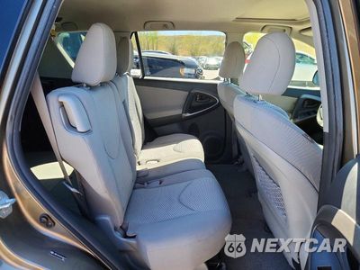 Zdjęcie 11 z 13 samochodu: 2012 TOYOTA RAV4 BASE VIN:JTMBF4DVXCD044573 - miniatura