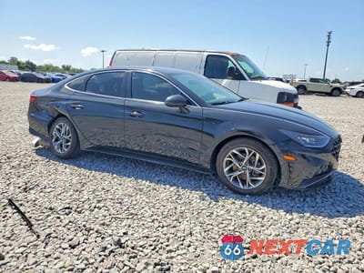 Czwarte zdjęcie samochodu z boku: 2020 HYUNDAI SONATA SEL VIN:5NPEL4JA6LH051974 - miniatura