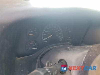 Zdjęcie 9 z 12 samochodu: 2005 CHEVROLET EXPRESS G1500 VIN:1GCFG15X951140549 - miniatura