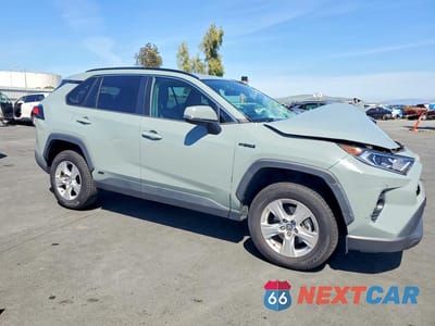 Czwarte zdjęcie samochodu z boku: 2020 TOYOTA RAV4 HYBRID XLE VIN:4T3RWRFV9LU005257 - miniatura