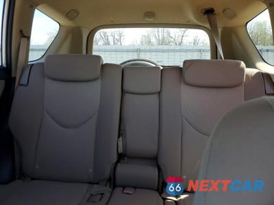 Zdjęcie 10 z 14 samochodu: 2006 TOYOTA RAV4 LIMITED VIN:JTMBD31V165039023 - miniatura