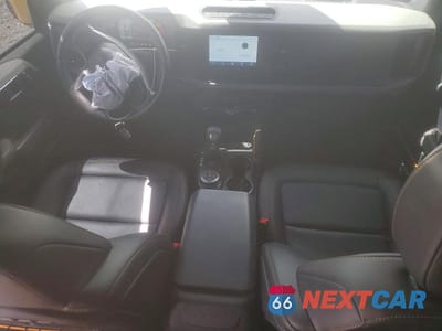 Zdjęcie 8 z 14 samochodu: 2023 FORD BRONCO BASE VIN:1FMEE5DPXPLB17102 - miniatura